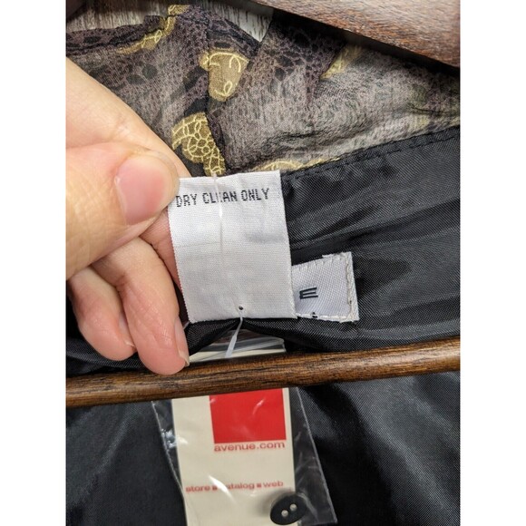 Avenue Paisley Semi-Sheer 3/4 Sleeve Silk Button Up Ruffle Blouse 14/16 NWT - Picture 8 of 11